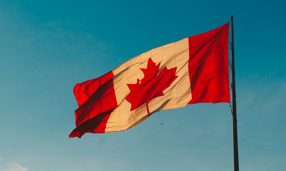 POST1 featuredimage cana flag 1 570x342 - 5 Solutions for Sustainable Energy in Canada Today